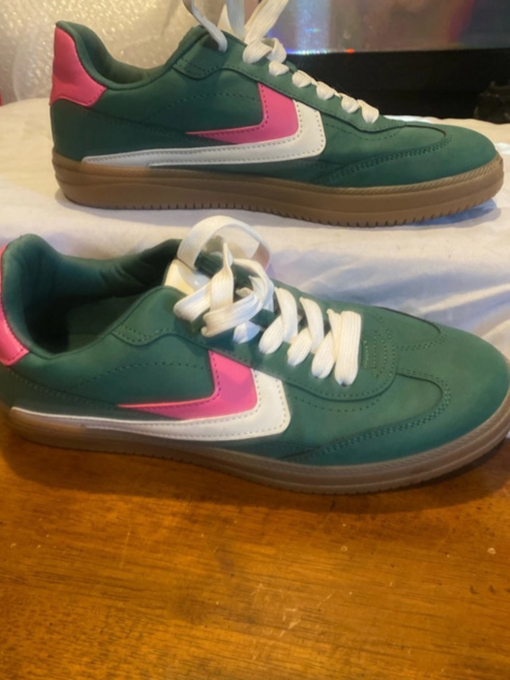 DV by Dolce Vita Teal Green and Pink Low-Top Sneakers
